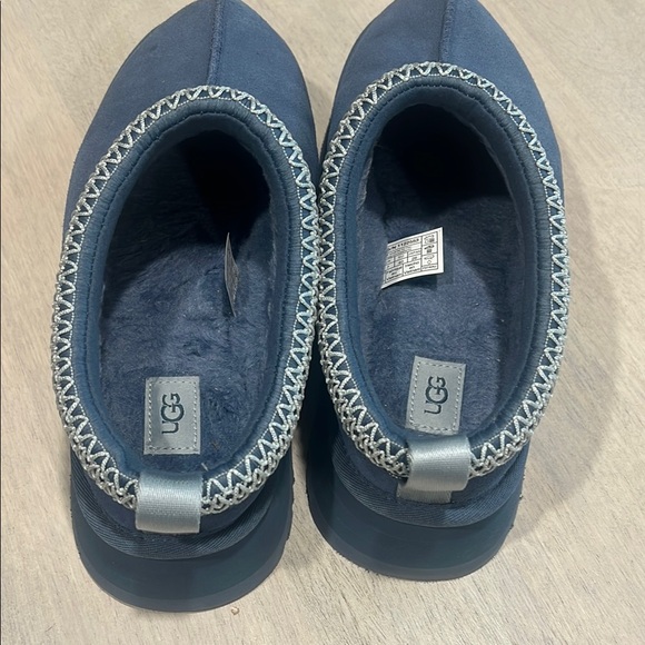 UGG Tazz Platform Slippers in Desert Blue - Picture 3 of 9